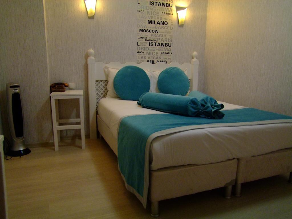 Hotel Ishakpasa Konagi Isztambul Szoba fotó