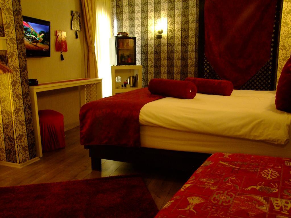 Hotel Ishakpasa Konagi Isztambul Szoba fotó