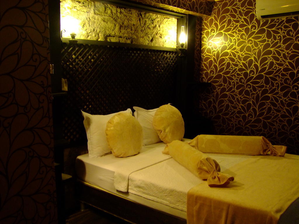Hotel Ishakpasa Konagi Isztambul Szoba fotó